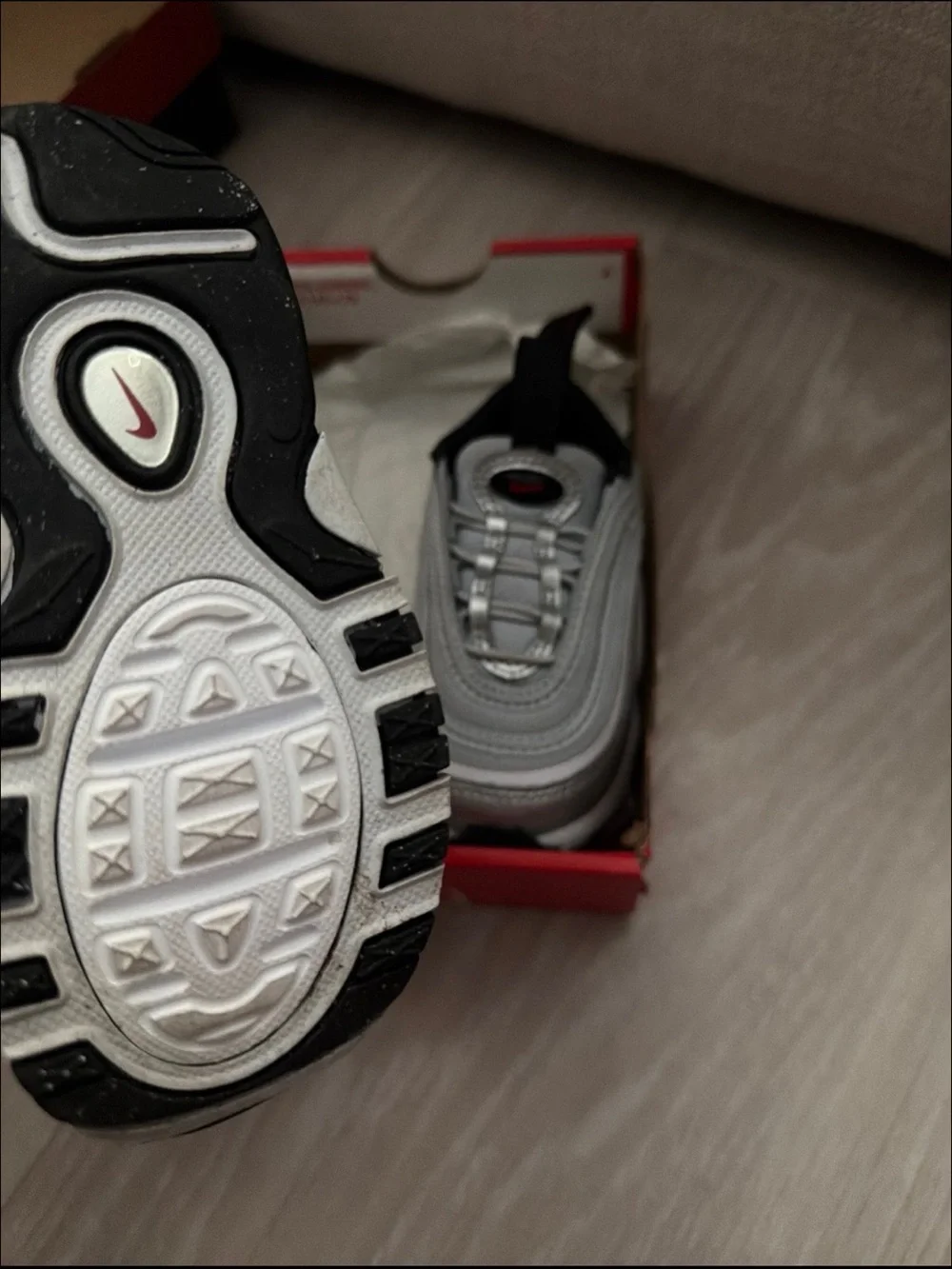 Airmax 96 metallic silver/ varsity red